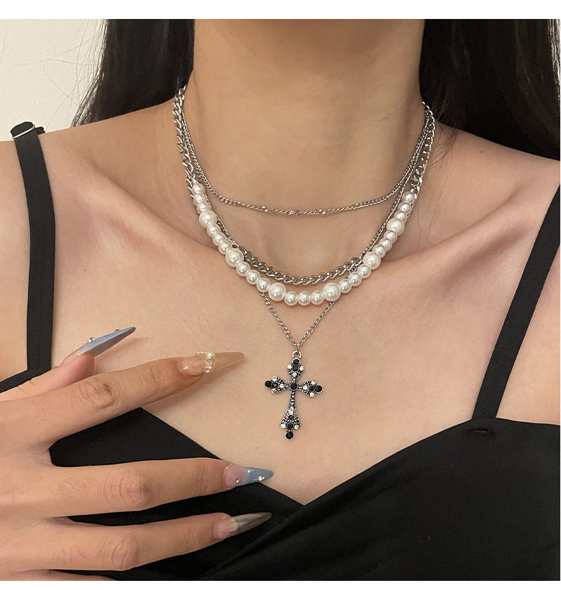 Fashionable and personalized multi-layer pearl cross