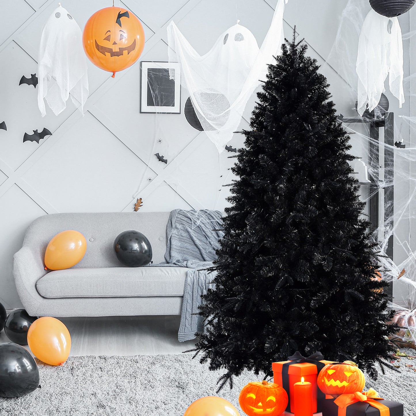 Elegant Black Christmas Tree with Twinkling Lights – Illuminate Your Holidays!