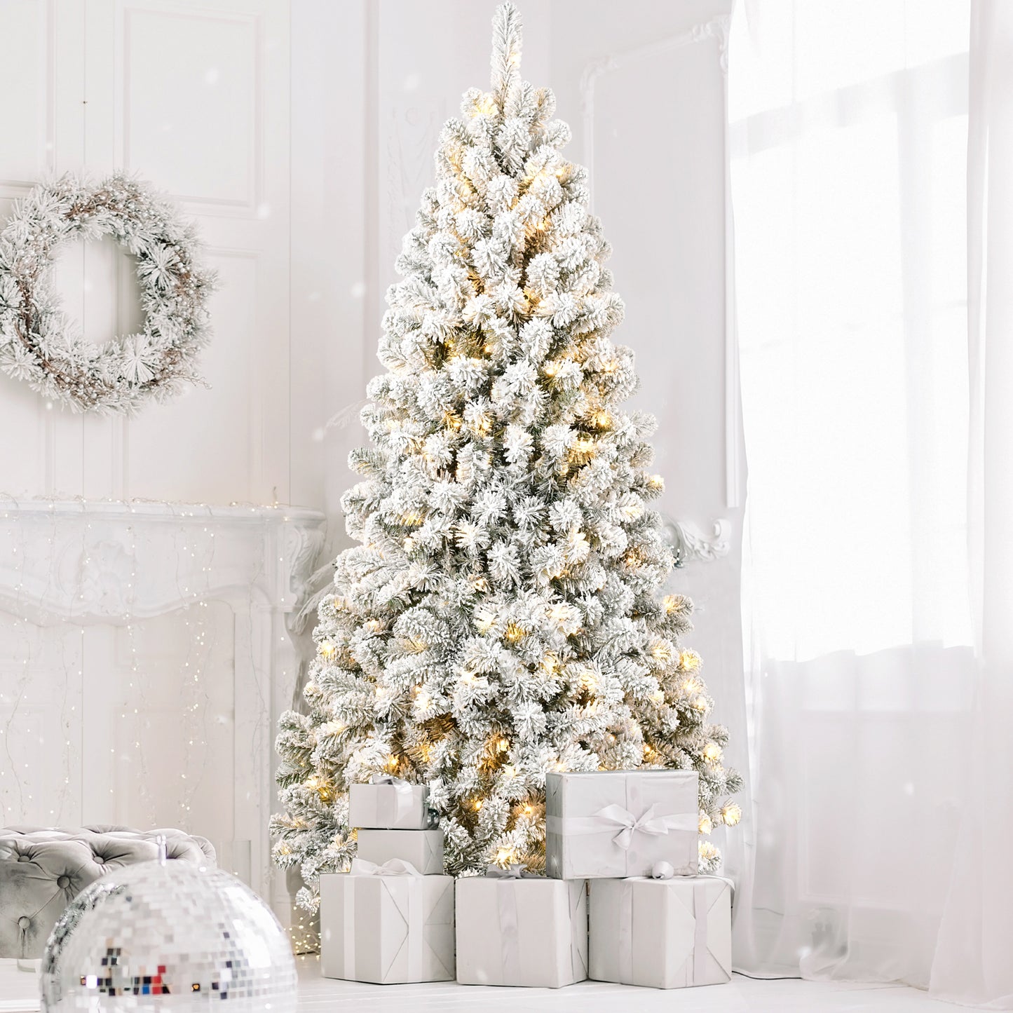 Chic Gray-Yellow Christmas Tree with Twinkling Lights – Modern Elegance for the Holidays