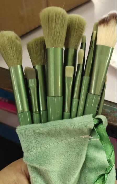 13pcs Purple-flowered Holly Leaf Makeup Brushes Set.