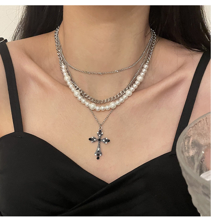 Fashionable and personalized multi-layer pearl cross